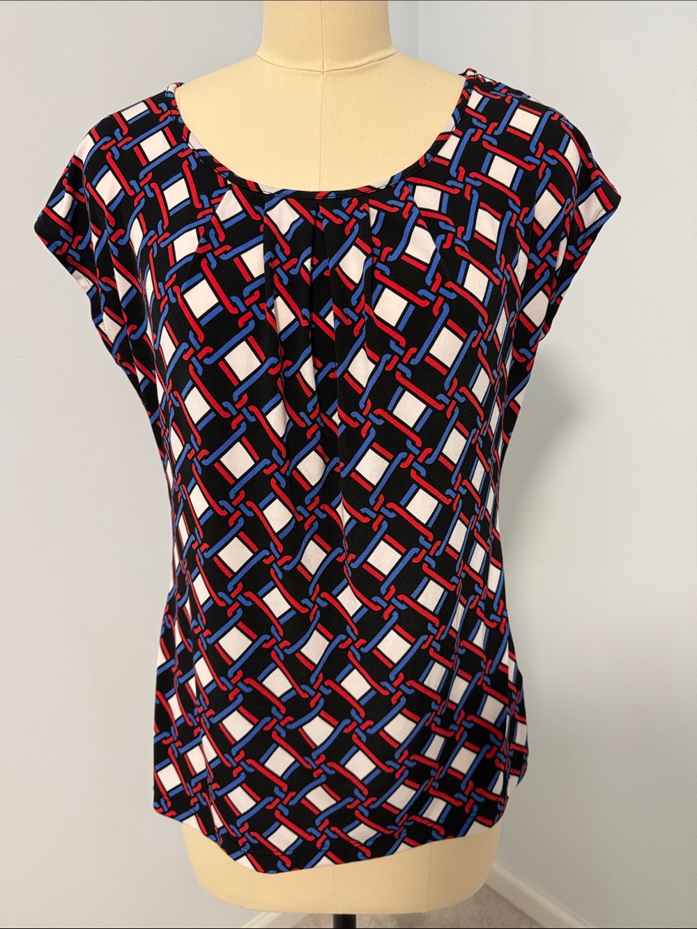Banana Republic Black Geometric Chain-Print Cap Sleeve Top SZM